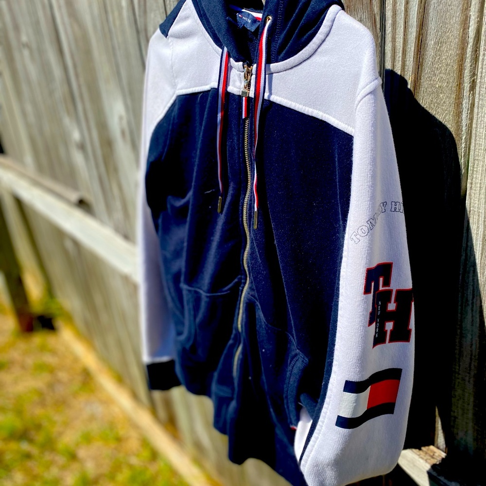 Tommy Hilfiger Navy Sweater